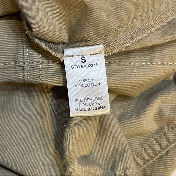 Active USA Khaki Sleeveless Vest with Hood 100% Cotton, Breathable, Snap closure - Picture 10 of 16